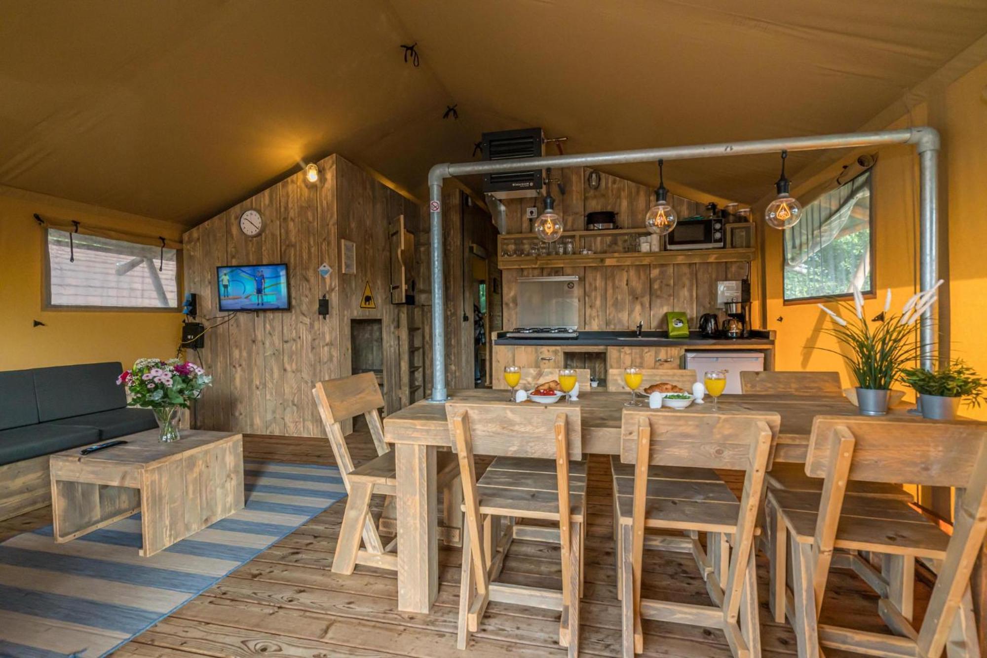 Camping Ginsterveld Burgh-Haamstede Esterno foto